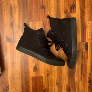 Black chucks- size 7